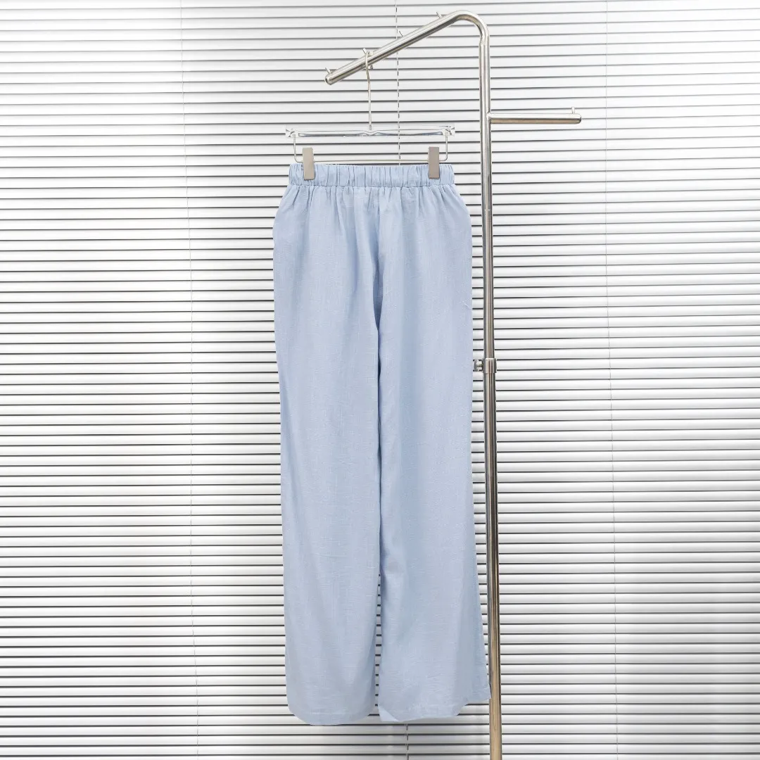 P270 top version (different currencies) You can scan the QR code to enter the official website. Style: Ralph Lauren POLO linen old money style embroidered trousers. Color: Picture color. Size: S-L. Fabric: Linen. Accessories: Full set of customized accessories. No gender distinction. Same style for men and women.